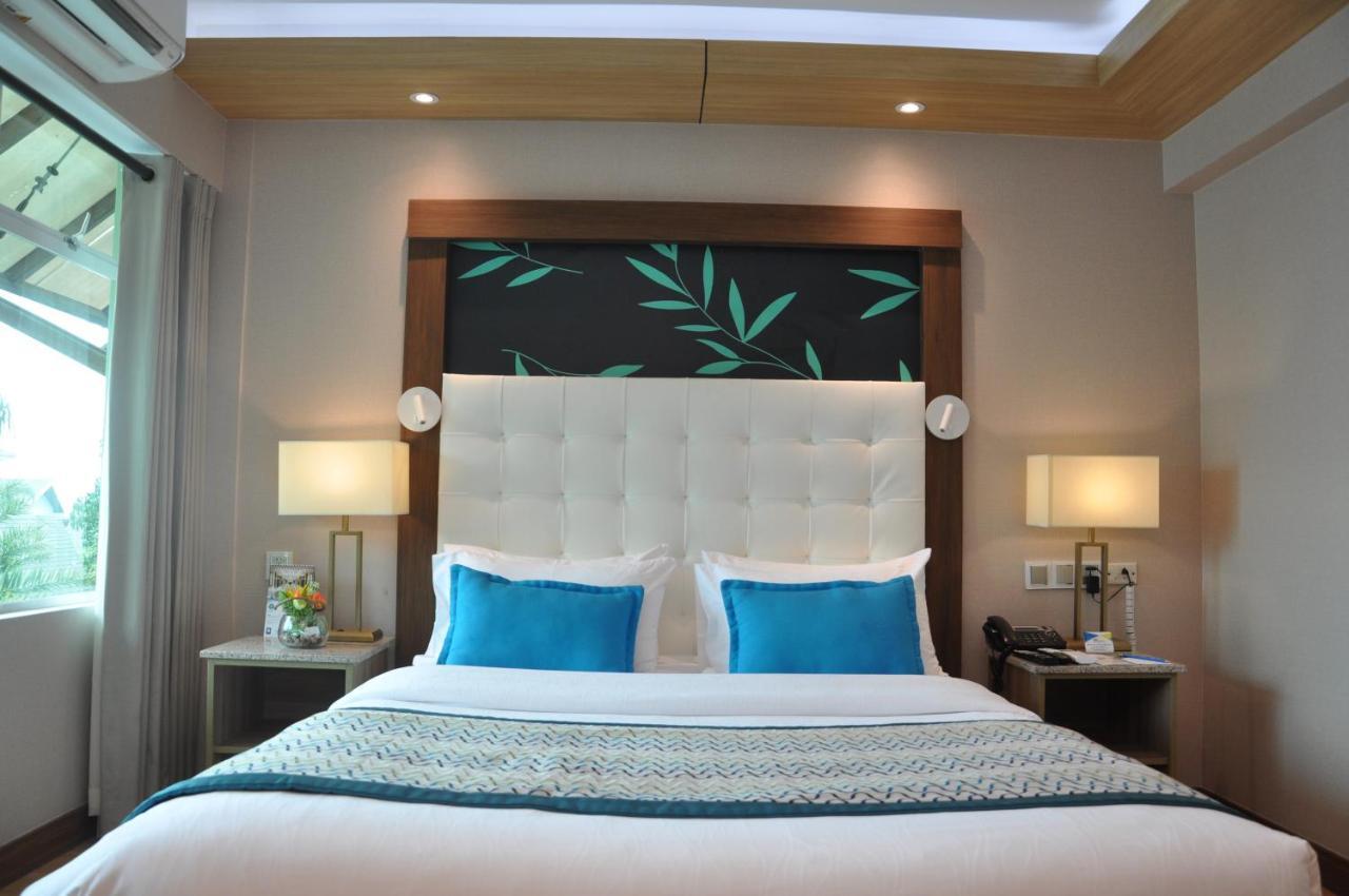 Acuatico Beach Resort & Hotel Inc. San Juan  Buitenkant foto